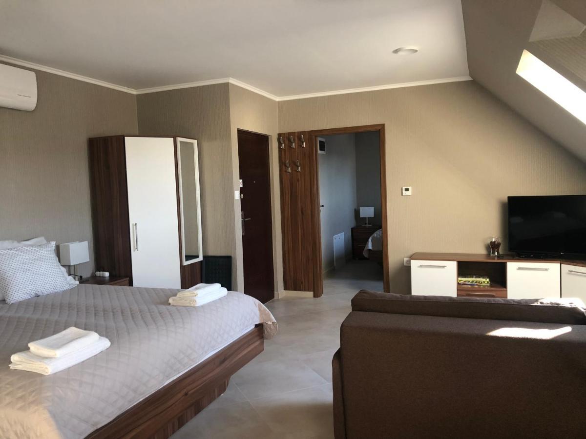 Second Home Apartments Miskolctapolca מראה חיצוני תמונה